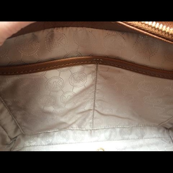 Michael Kors Selma large satchel - Picture 8 of 8